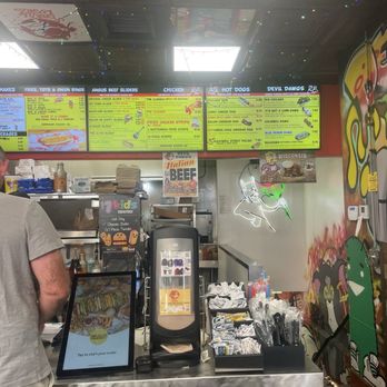 Devil Dawgs-Gold Coast - Inside - Hot Dogs Near Me - Chicago, Illinois