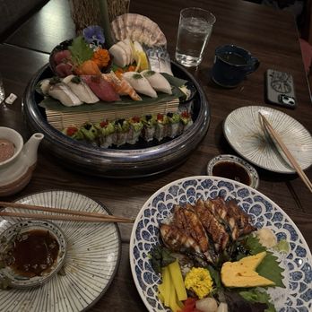 Blufish Sushi Bistro - Schaumburg - Japanese Near Me - Schaumburg, Illinois