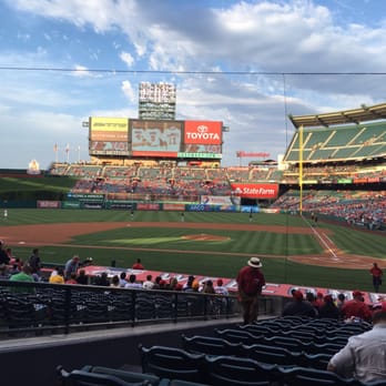Diamond Club - Great seats - Stadiums & Arenas Near Me - Anaheim, California