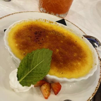 Steam Plant Restaurant & Brew Pub - Crème Brûlée (V) - Brewpubs Near Me - Spokane, Washington