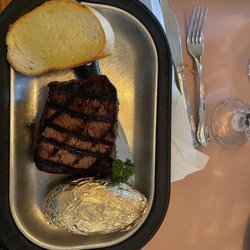 Hotel Wolf - Top Sirloin 12 OZ