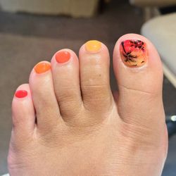 MH Salon - Finished toes