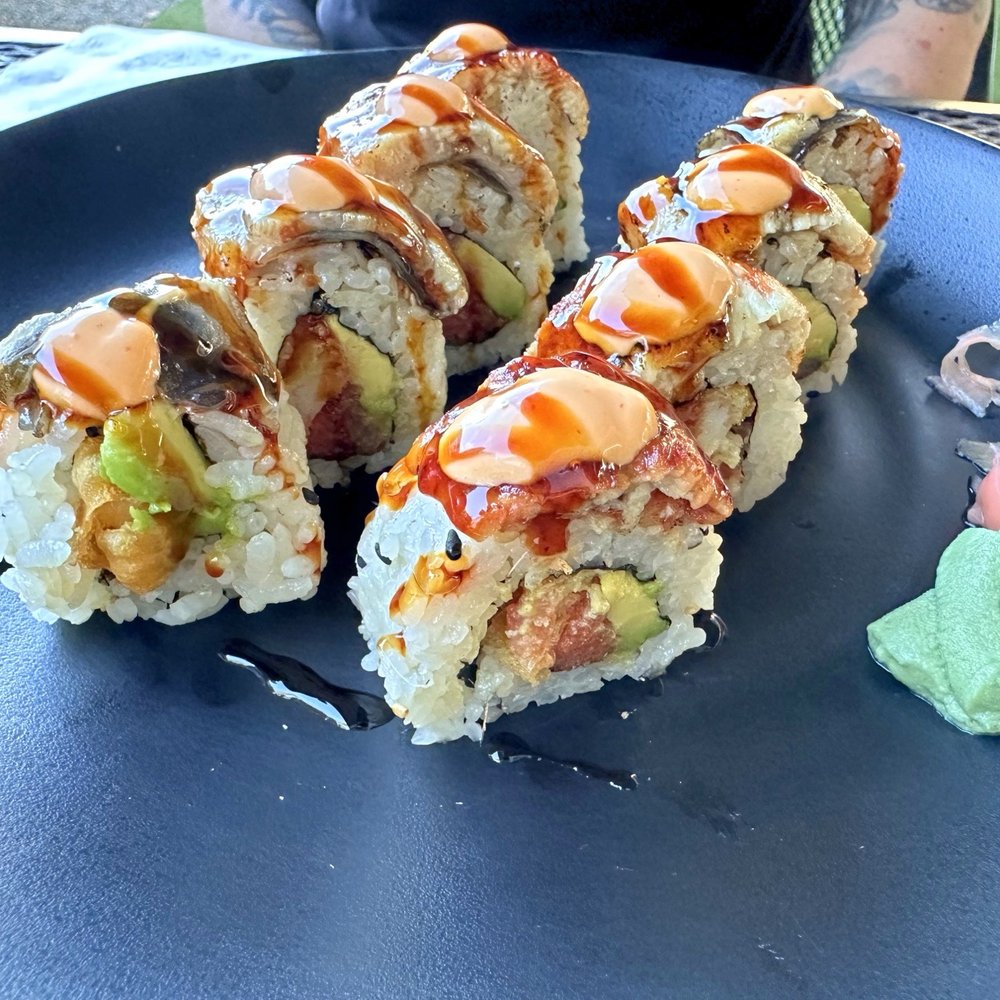Dos Palillos - Black Mamba Roll - Sushi Bars Near Me - San Juan, Puerto Rico