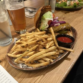 The State - State burger - American Near Me - Riverside, California