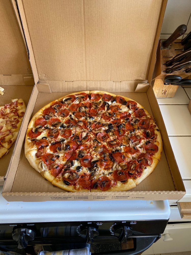 SURFSIDE PIZZA Updated October 2024 86 Photos & 225 Reviews 2770