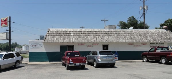 Adam‘s Bar & Grill by null