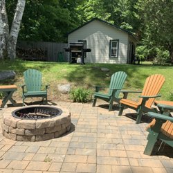Lakeview Inn - Patio With Firepit