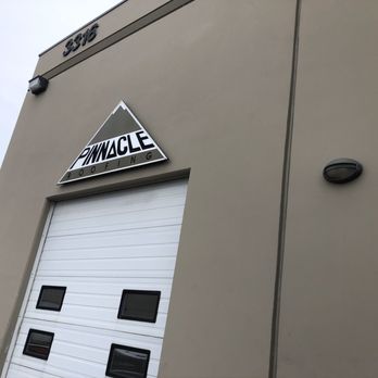 Pinnacle Roofing - Roofing Near Me - Kelowna, British Columbia Pinnacle Roofing - Roofing Near Me - Kelowna, British Columbia