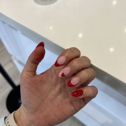 Lee's Spa & Nails - Dip manicure