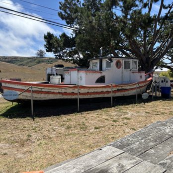 Bodega Bay Oyster - Cool fishing boat - Seafood Markets Near Me - Petaluma, California