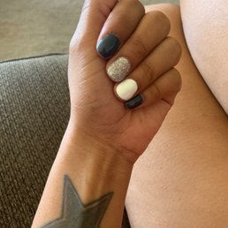 Gel Manicure #71~Navy Blue, #547~Glitter & White Gel Manicure #71~Navy Blue, #547~Glitter & White