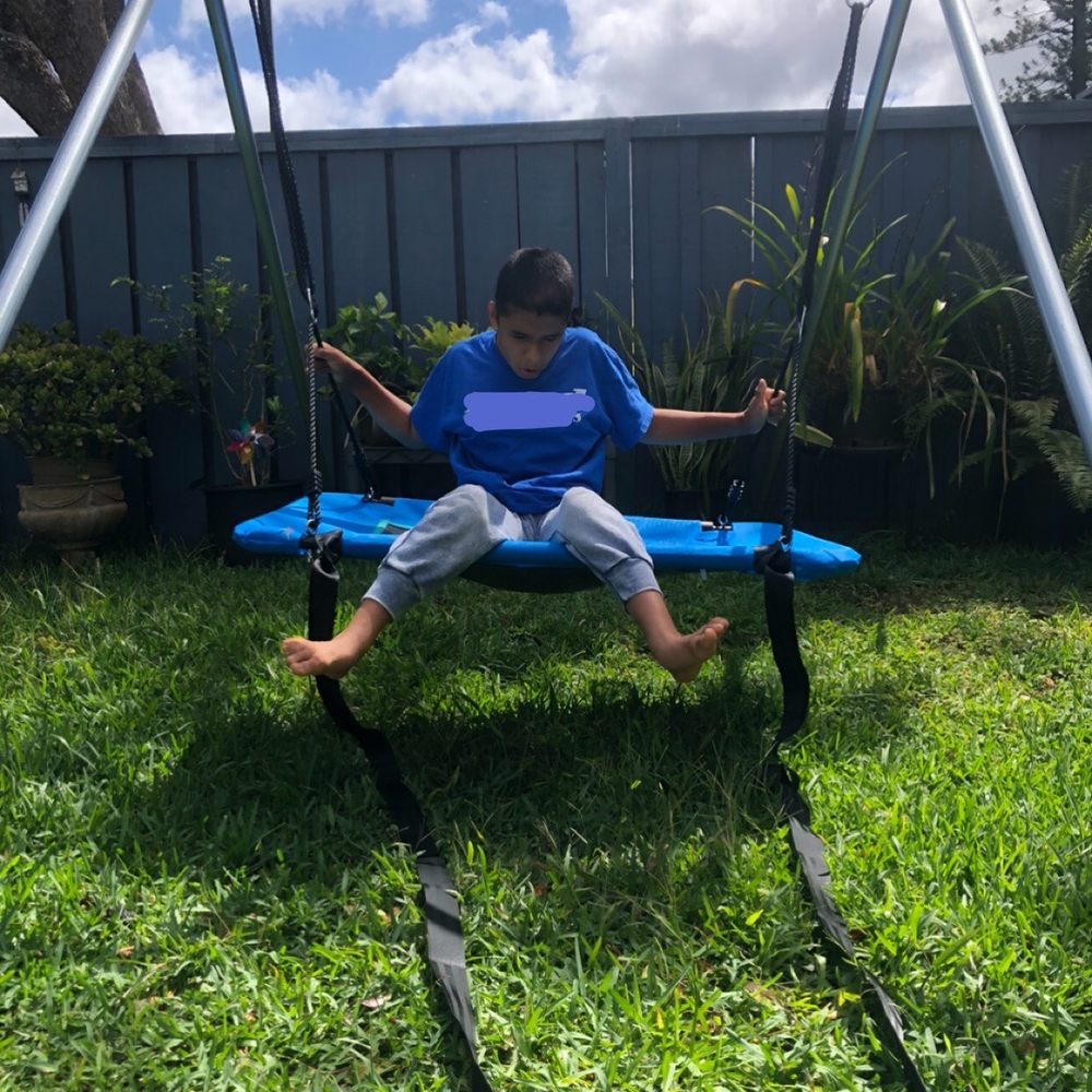 E-Z Corners - My happy daughter! - Shades & Blinds Near Me - Aiea, Hawaii E-Z Corners - My happy daughter! - Shades & Blinds Near Me - Aiea, Hawaii