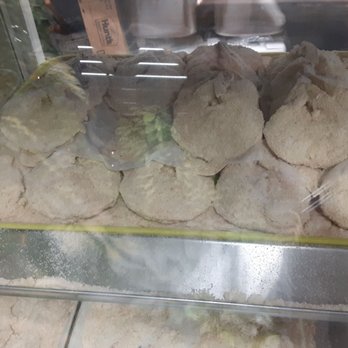 Kim's Seafood - a display case full of food - Seafood Markets Near Me - Philadelphia, Pennsylvania Kim's Seafood - a display case full of food - Seafood Markets Near Me - Philadelphia, Pennsylvania