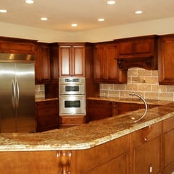 Morantz Custom Cabinetry - old world glazed maple kitchen