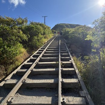 Koko Crater Trail - Hiking Near Me - Honolulu, Hawaii Koko Crater Trail - Hiking Near Me - Honolulu, Hawaii