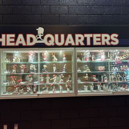 Bobble head display Bobble head display