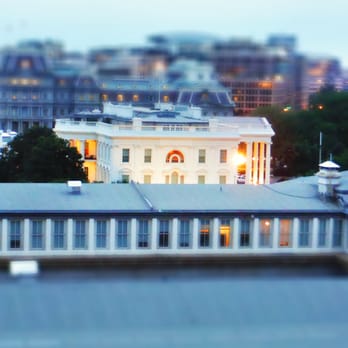 Hotel Washington - A view of the White House from W's roof deck. - Hotels Near Me - Washington, DC, District of Columbia Hotel Washington - A view of the White House from W's roof deck. - Hotels Near Me - Washington, DC, District of Columbia