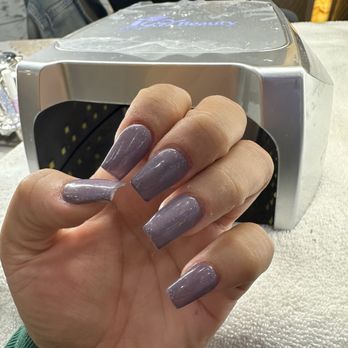 Aria Nails Lounge - I totally recommend this place. 100000000000000000 %  You really get what you pay. - Nail Salons Near Me - Visalia, California