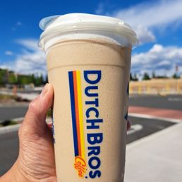 Medium Golden Eagle Blended Freeze with Soft Top