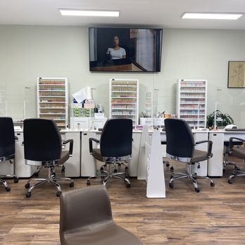 Mina Nails - Manicure chairs - Nail Salons Near Me - Wahiawa, Hawaii Mina Nails - Manicure chairs - Nail Salons Near Me - Wahiawa, Hawaii