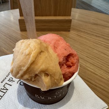 Bacio Di Latte - Strawberry and peach - Gelato Near Me - Beverly Hills, California Bacio Di Latte - Strawberry and peach - Gelato Near Me - Beverly Hills, California