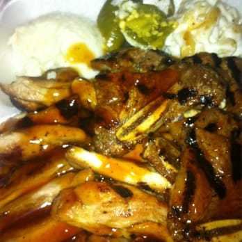 Don's BBQ - Beef spare ribs and chicken plate...sooooo good:) - Salad Near Me - Wilmington, California