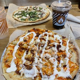 Build your own pizza- Buffalo Chicken White pizza