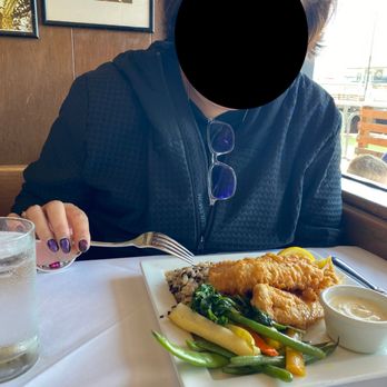 Scoma's Restaurant - The fish tasted bad .. as in spoiled-- ate everything but the fish - Seafood Near Me - San Francisco, California Scoma's Restaurant - The fish tasted bad .. as in spoiled-- ate everything but the fish - Seafood Near Me - San Francisco, California