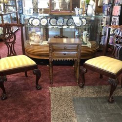 Janet's Antiques