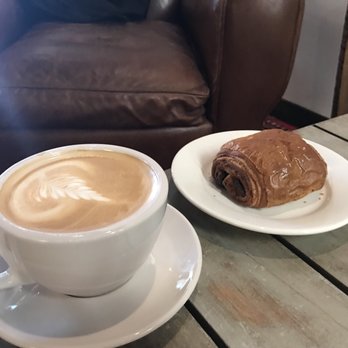 Big Mouth Coffee Roasters - Latte and pain au chocolate! Whole beans roasted in house! - Coffee Roasteries Near Me - Beacon, New York