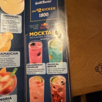 Texas Roadhouse - Drinks - Steakhouses Near Me - St. Charles, Missouri
