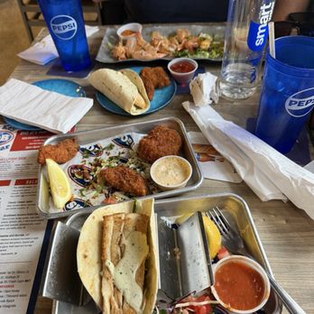 Siesta Key Oyster Bar - Fried Grouper Bites Mahi Mahi Tacos Steamed Shrimp - Seafood Near Me - Sarasota, Florida