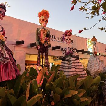 Fiesta de Reyes - Shopping Centers Near Me - San Diego, California Fiesta de Reyes - Shopping Centers Near Me - San Diego, California