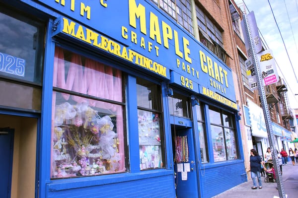 Maple Craft by null