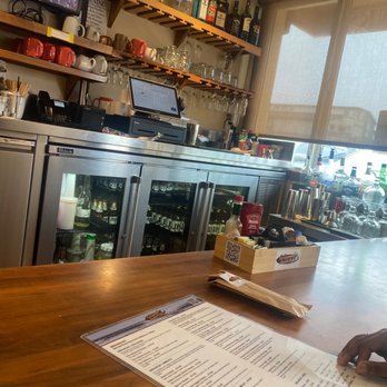 Hollywood Beach Cafe - Breakfast & Brunch Near Me - Oxnard, California