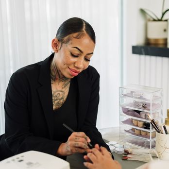 NEW Lounge - Eyelash Service Near Me - Beverly Hills, California NEW Lounge - Eyelash Service Near Me - Beverly Hills, California