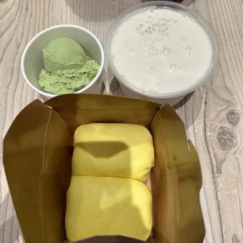 Sweethoney Dessert - Coconut Sago with a scoop of matcha ice cream (top) and M1. Mango Pancake (bottom) - Desserts Near Me - Colma, California Sweethoney Dessert - Coconut Sago with a scoop of matcha ice cream (top) and M1. Mango Pancake (bottom) - Desserts Near Me - Colma, California