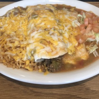 Buenos Tiempos - Beef Burrito and Cheese Enchilada - Mexican Near Me - Broomfield, Colorado Buenos Tiempos - Beef Burrito and Cheese Enchilada - Mexican Near Me - Broomfield, Colorado