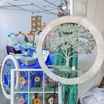 Riverside Arts Market - Very inquire art! This was one of my favorite pieces! - Farmers Market Near Me - Jacksonville, Florida