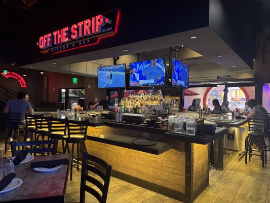 Off the Strip The LINQ Hotel + Experience by null