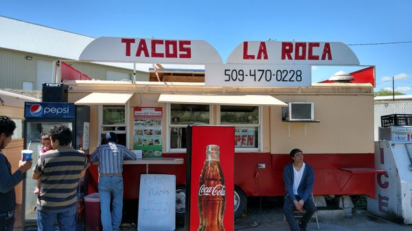 Tacos La Roca by null