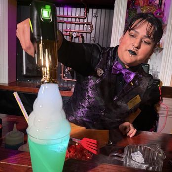 The Magic Saloon - The Bartender - Magicians Near Me - San Antonio, Texas The Magic Saloon - The Bartender - Magicians Near Me - San Antonio, Texas