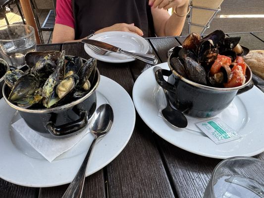 Brussels Bistro by null