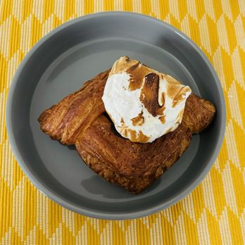 Bearcat Baked - S'mores croissant - Bakeries Near Me - New Orleans, Louisiana Bearcat Baked - S'mores croissant - Bakeries Near Me - New Orleans, Louisiana