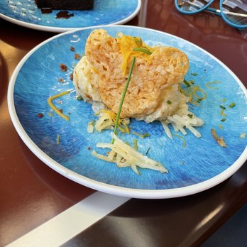 Chef Mickey's - Banana bread French toast and loaded potato-cheese casserole - American Near Me - Lake Buena Vista, Florida