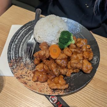 Tokyo House Ramen and Sushi - Orange chicken - Sushi Bars Near Me - Perris, California Tokyo House Ramen and Sushi - Orange chicken - Sushi Bars Near Me - Perris, California