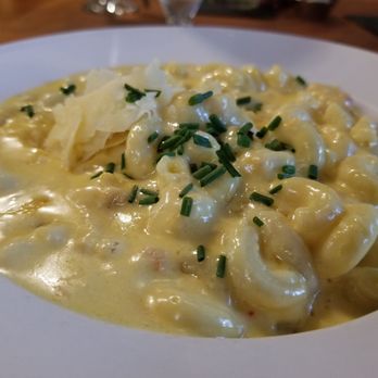 Camps Restaurant - Lobster Mac 'n Cheese - American Near Me - Angels Camp, California Camps Restaurant - Lobster Mac 'n Cheese - American Near Me - Angels Camp, California