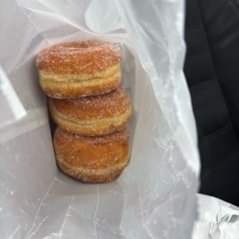 DJ’s Bakery - Donuts Near Me - Ann Arbor, Michigan