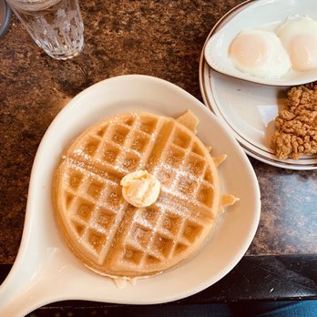 Brigs at the Park Restaurant - Chicken and waffles - Breakfast & Brunch Near Me - Durham, North Carolina Brigs at the Park Restaurant - Chicken and waffles - Breakfast & Brunch Near Me - Durham, North Carolina