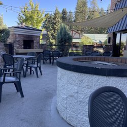 MacKenzie River Pizza, Grill & Pub